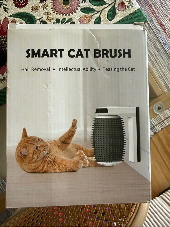 Other - Self-Grooming Cat Brush - Black